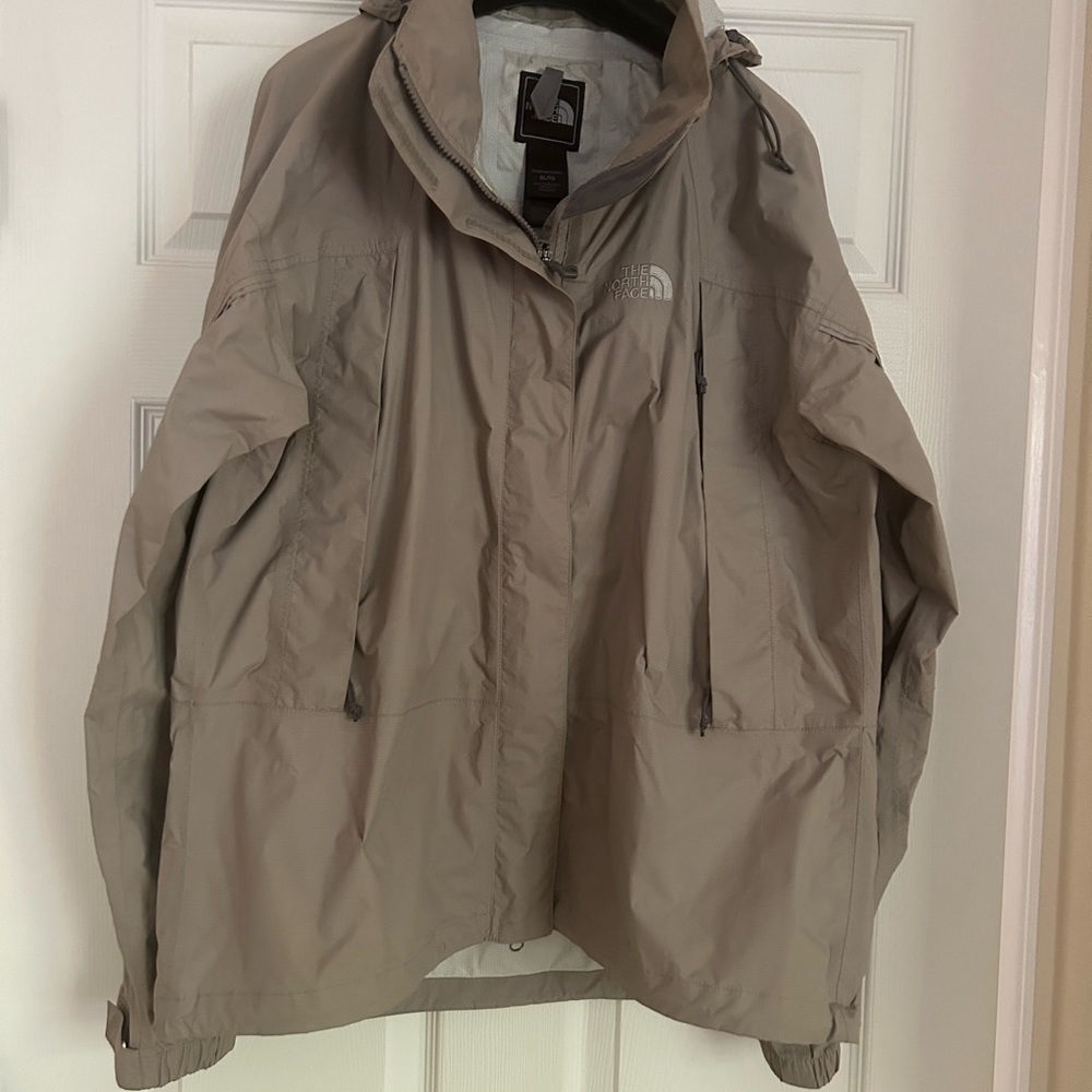 Light water repellent nylon jacket ,XL